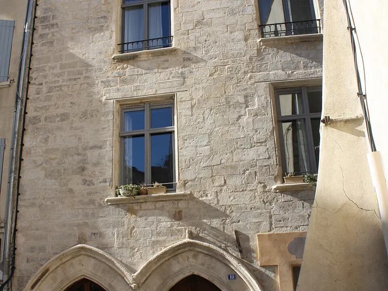 "Maison des têtes" ou des "quatre saisons"