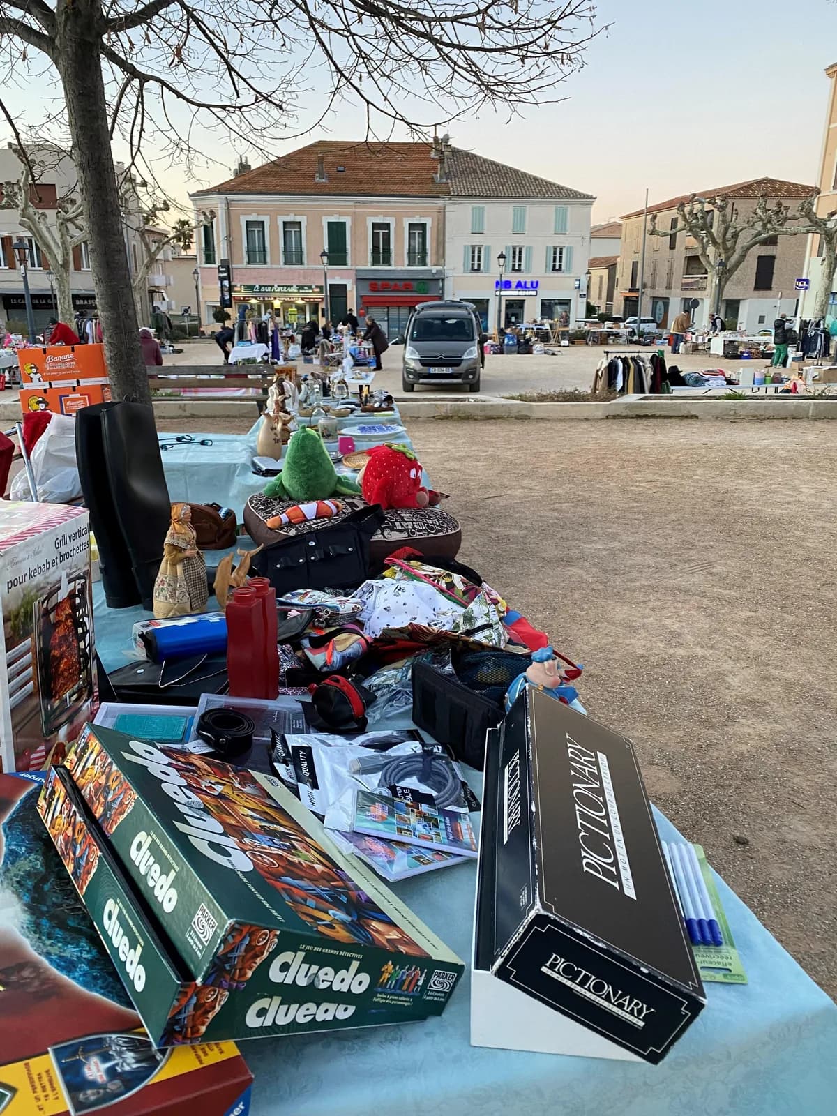 Vide grenier - Brocante