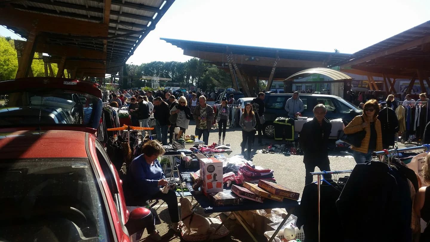 Vide grenier Centr'azur