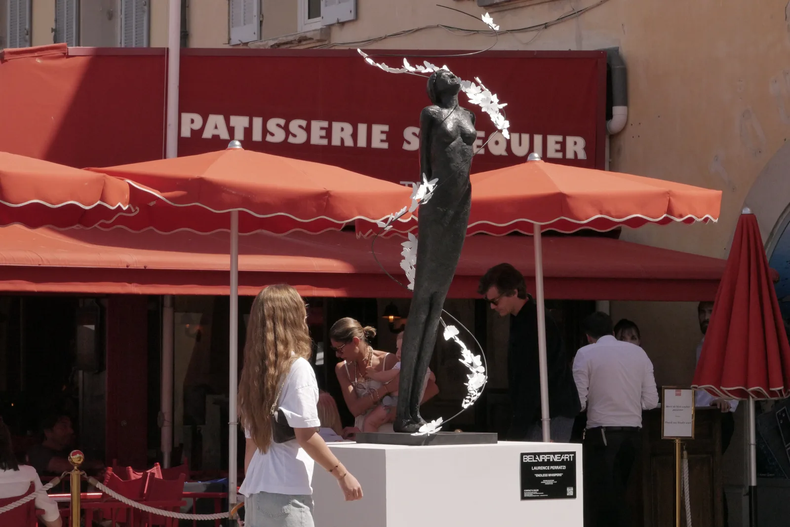 Exposition de sculptures monumentales - "La force de la douceur : cinq femmes sculptent le bonheur intérieur à travers le bronze"